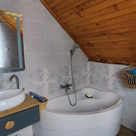 Holiday home Kuca Za Odmor Delak Fuzine