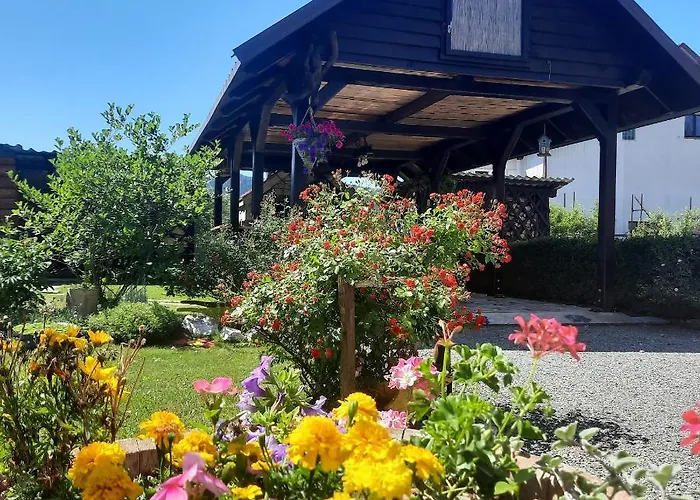 Kuca Za Odmor Delak Ferienhaus *